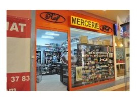 15 februarie 2011 - Deschiderea unui magazin in Galeria Comerciala Carrefour Colentina